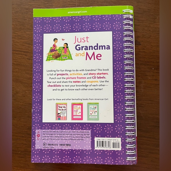 American Girl - Just Grandma and Me interactive Book - Picture 2 of 2